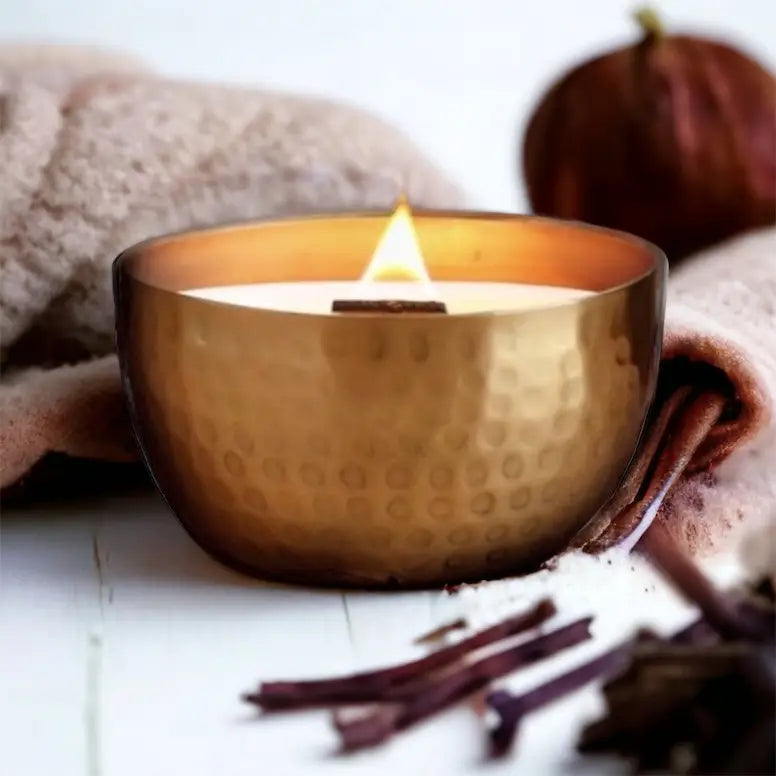 Cashmere Vanilla & Warm Amber l Solid Brass 14oz Soy Candle