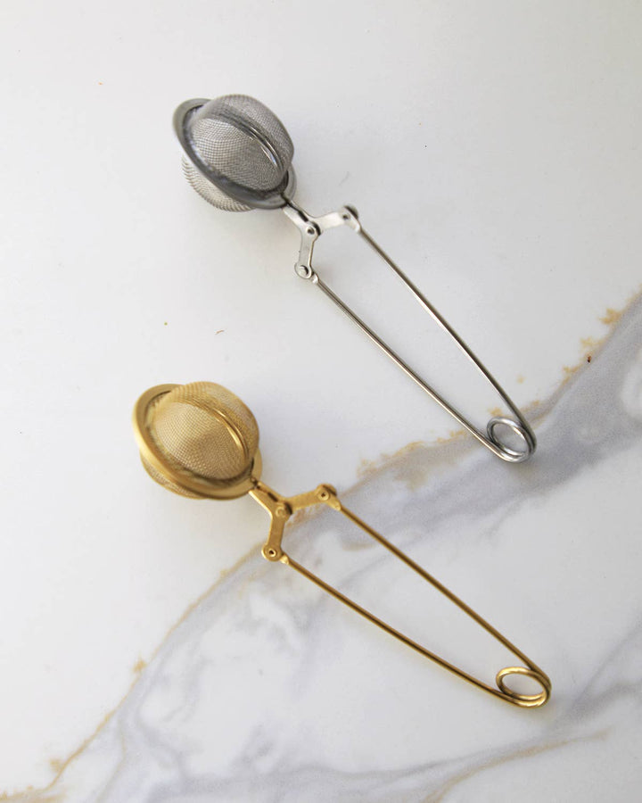 Long Handed Sugar Sifter Dusting Wand: Gold