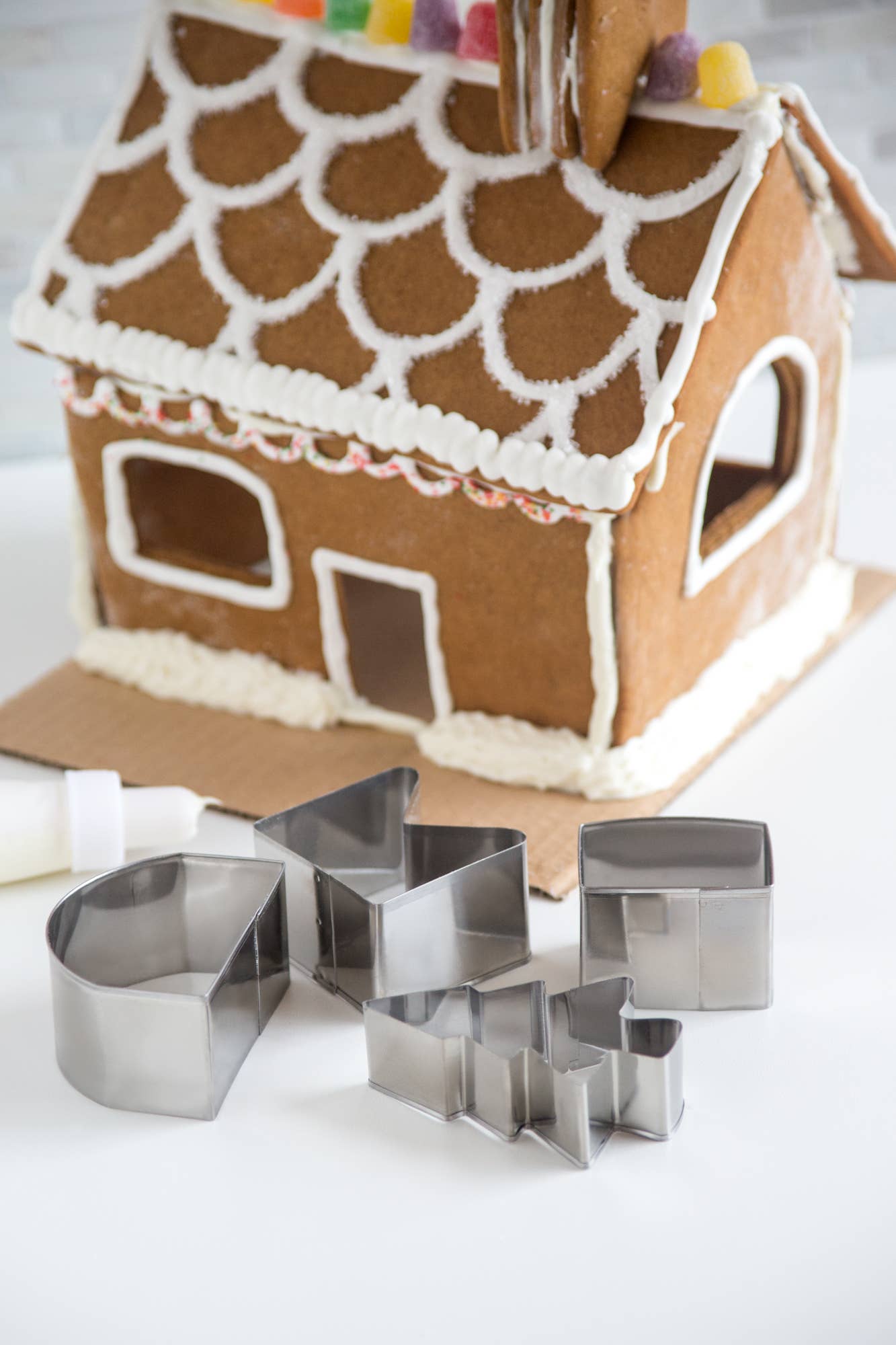 Gingerbread House Bake Set