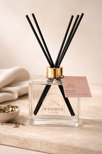 White Tea & Tobacco Gold Collared Reed Diffuser