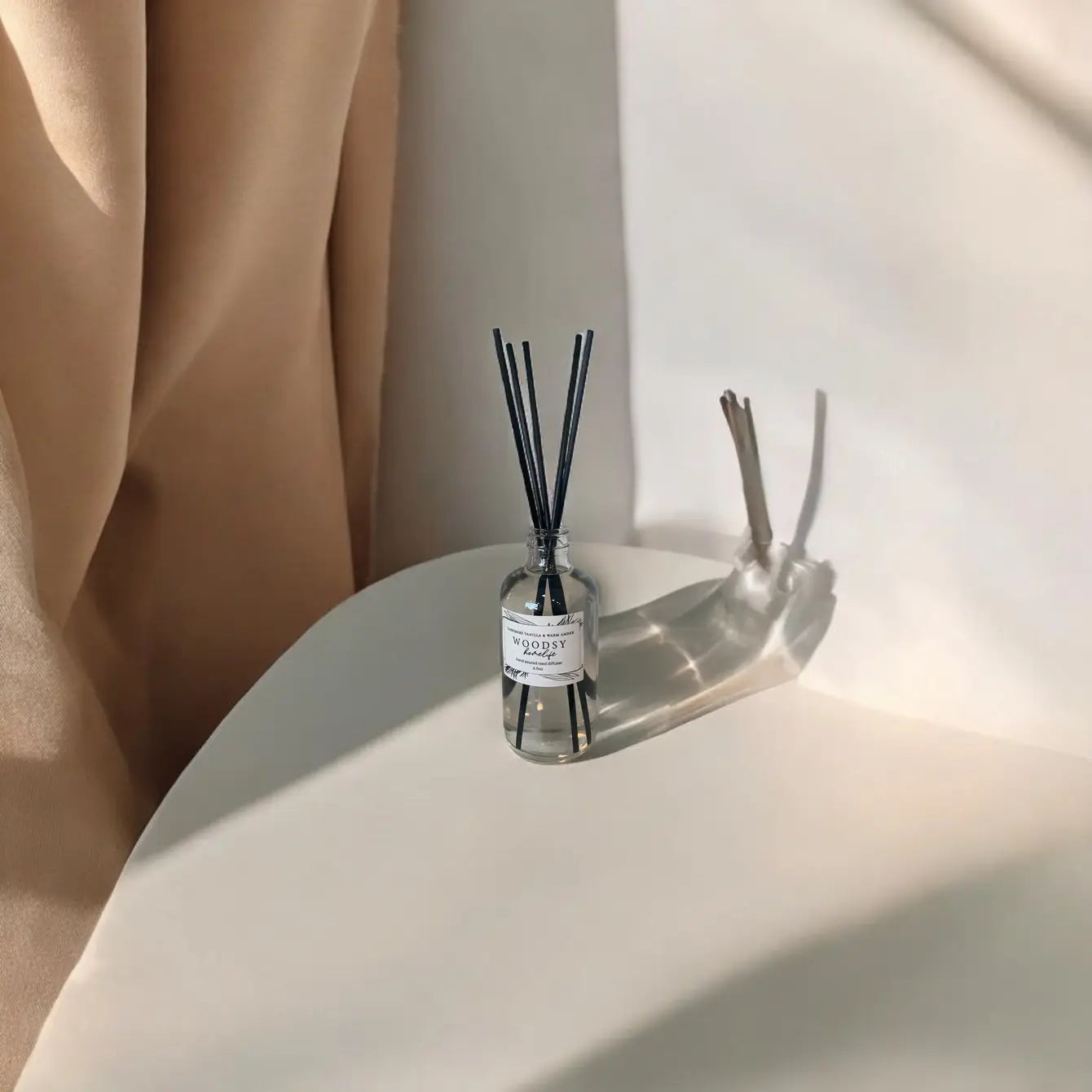 Cashmere Vanilla & Warm Amber Reed Diffuser