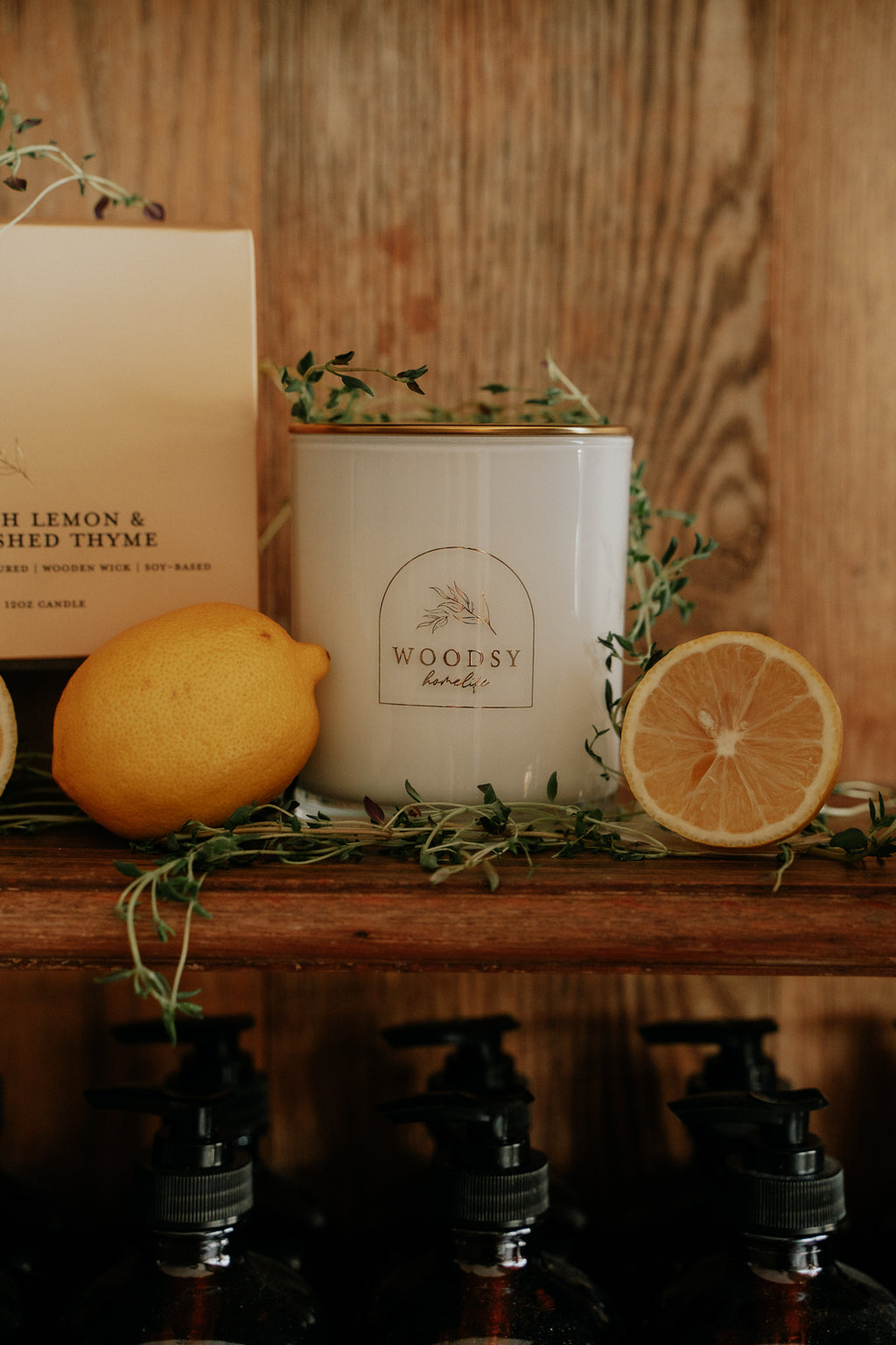 Fresh Lemon & Crushed Thyme/ Gold Lid/12 oz/WoodWick