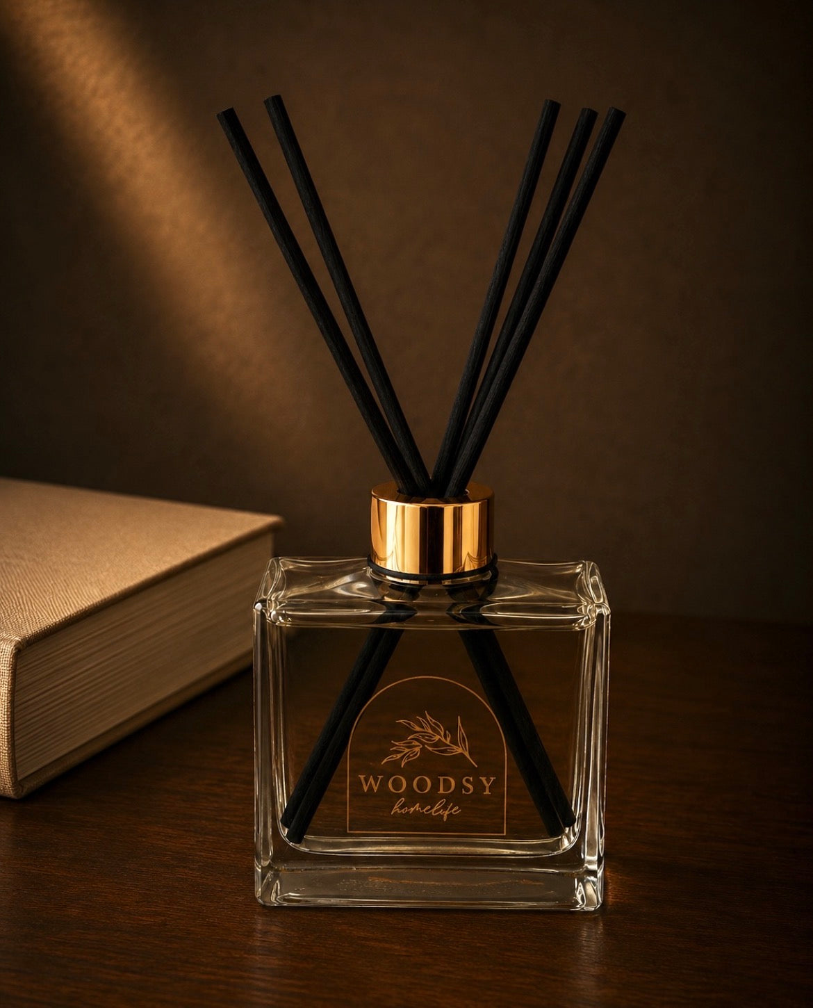 Cashmere Vanilla & Warm Amber Luxury Reed Diffuser – Gold‑Collared Glass | Premium Long‑Lasting Scent