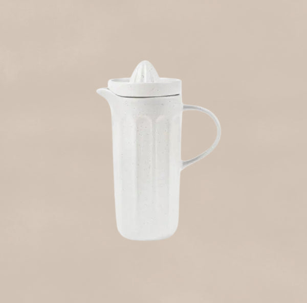 Aptos Juice Squeezer with Pitcher Cream