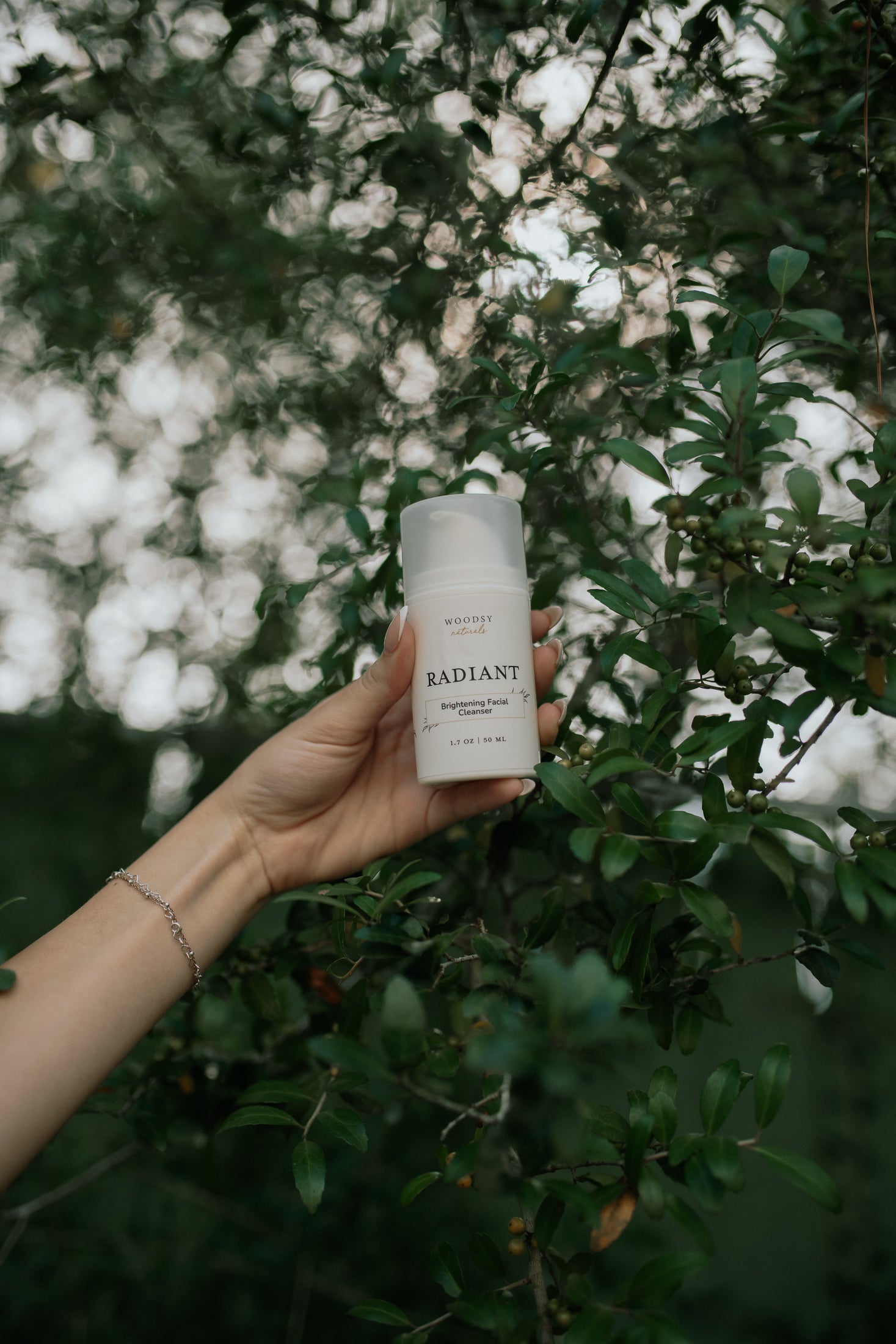 RADIANT - Brightening Skin Cleanser