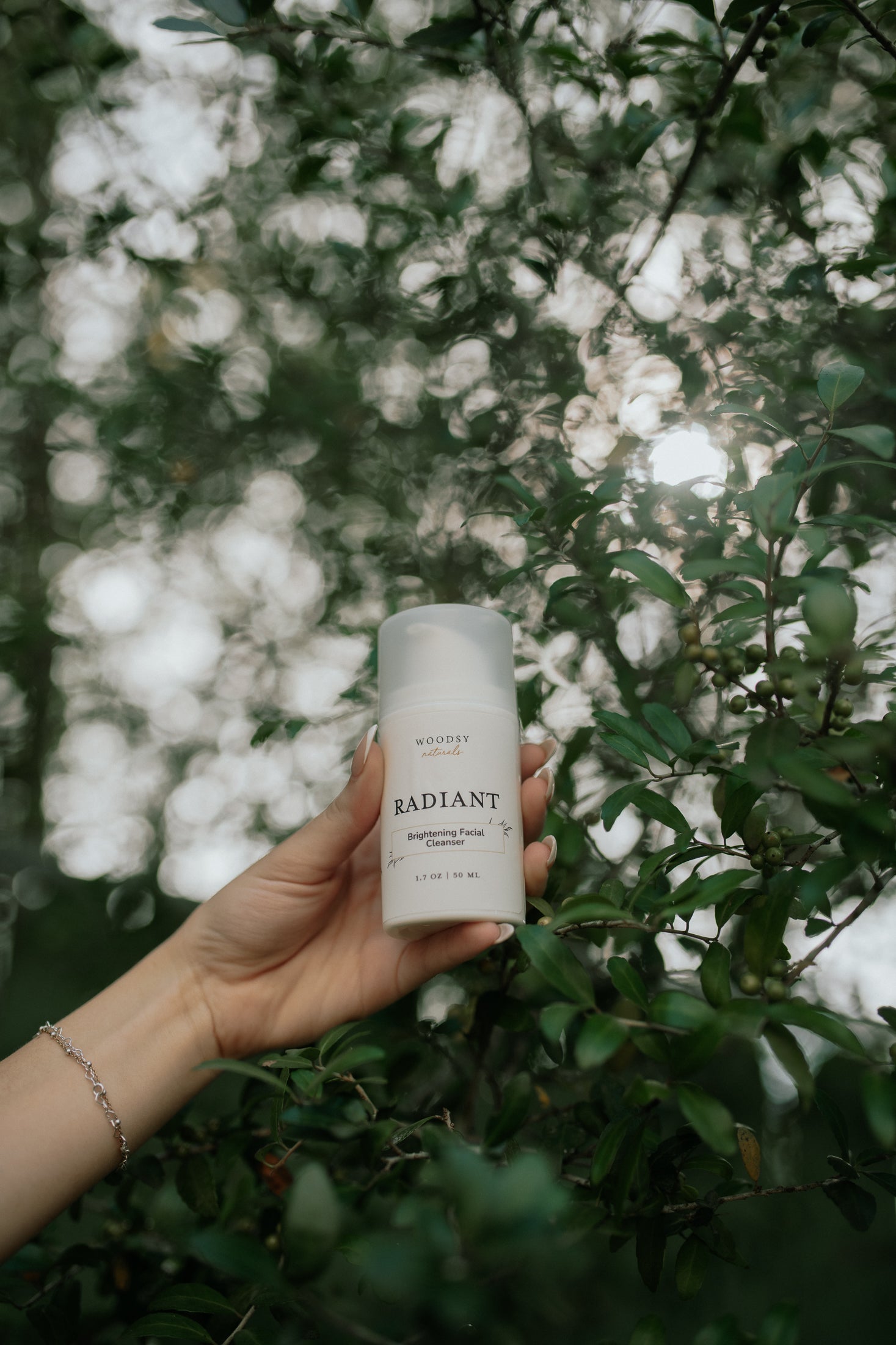 RADIANT - Brightening Skin Cleanser