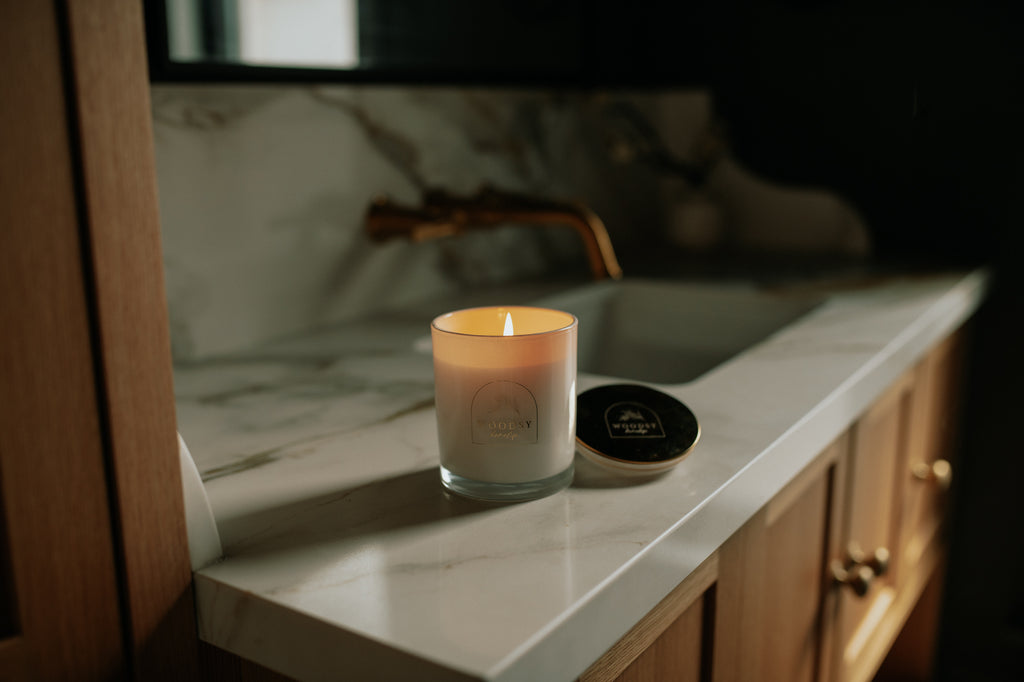 Bayberry & Fir Wreath
12 oz Soy Candle | Gold Lid & Boutique Box | Crackling Wooden Wick