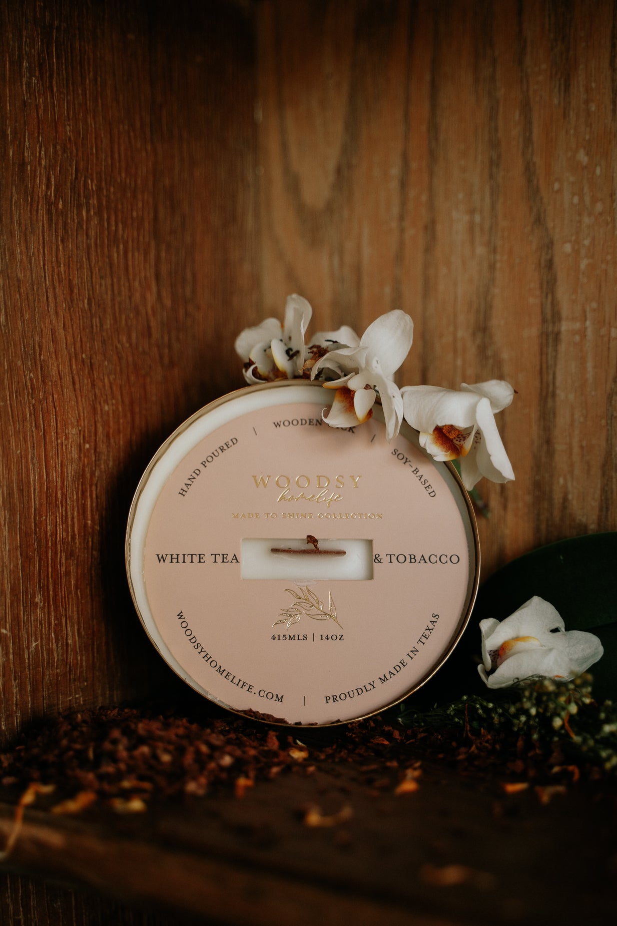 White Tea & Tobacco  l  Solid Brass 14oz Soy Candle
