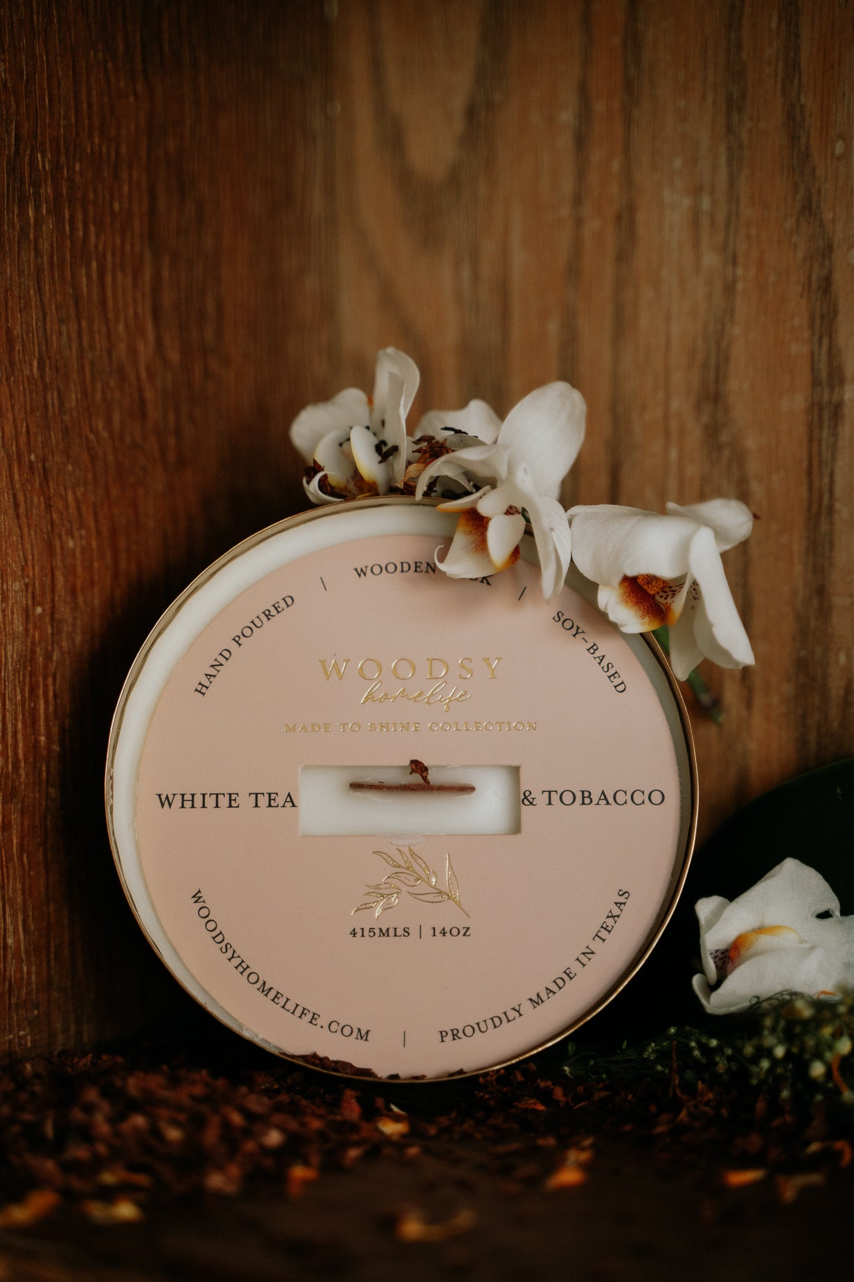 White Tea & Tobacco  l  Solid Brass 14oz Soy Candle