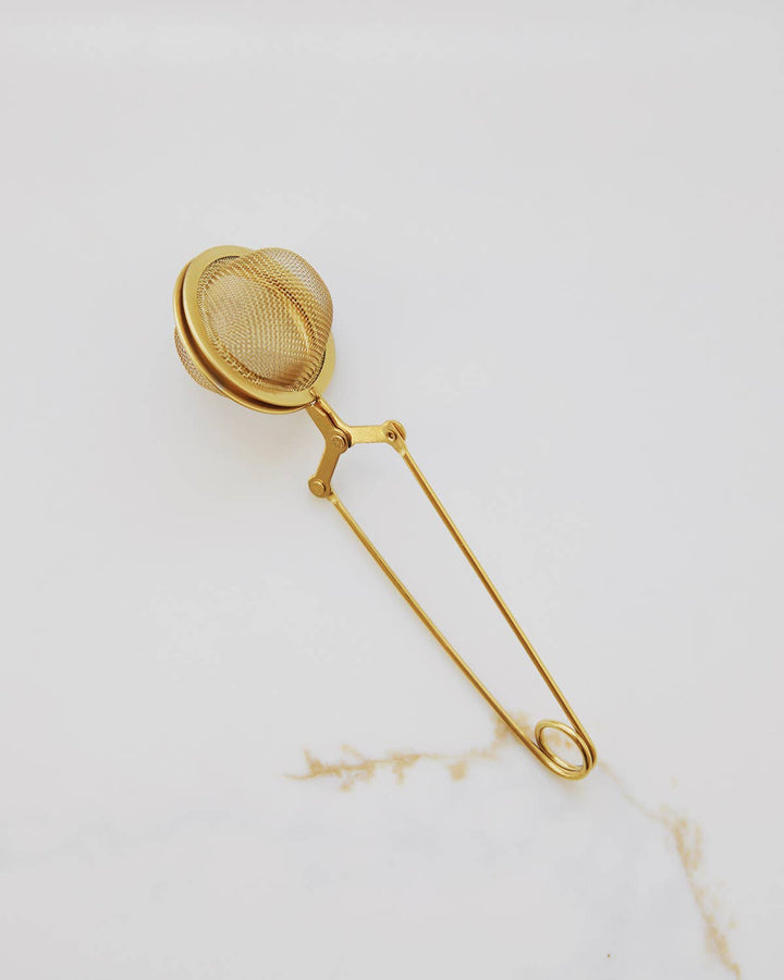 Long Handed Sugar Sifter Dusting Wand: Gold