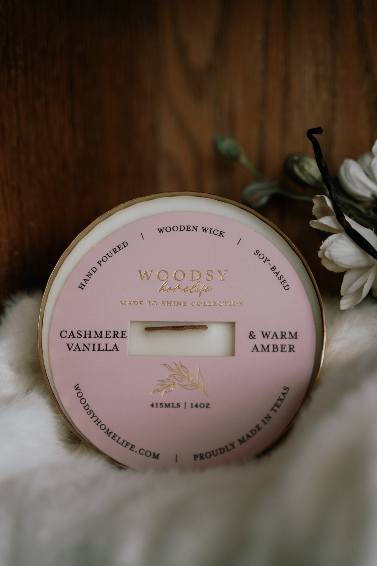 Cashmere Vanilla & Warm Amber  l  Solid Brass 14oz Soy Candle