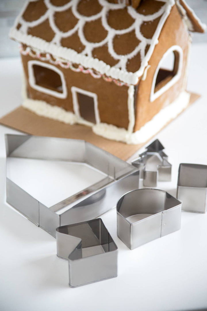 Gingerbread House Bake Set