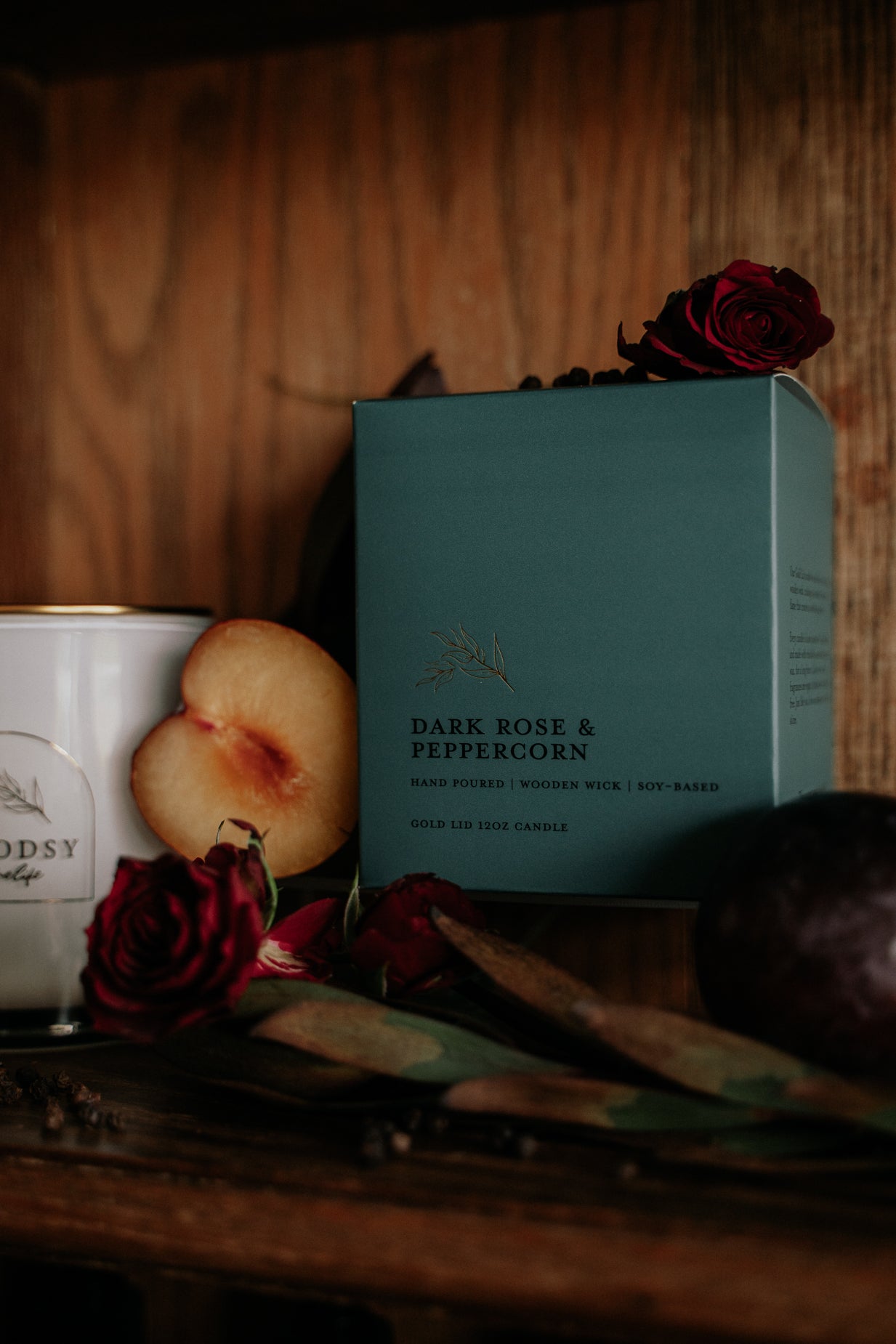 Dark Rose & Peppercorn l Gold Lid Candle & Boutique Box