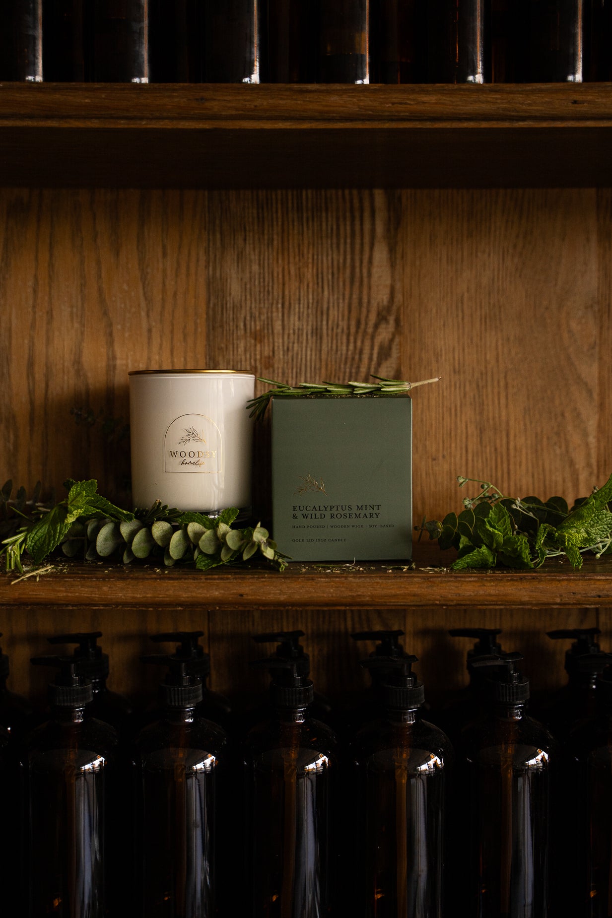 Eucalyptus Mint & Wild Rosemary   l Gold Lid Candle & Boutique Box