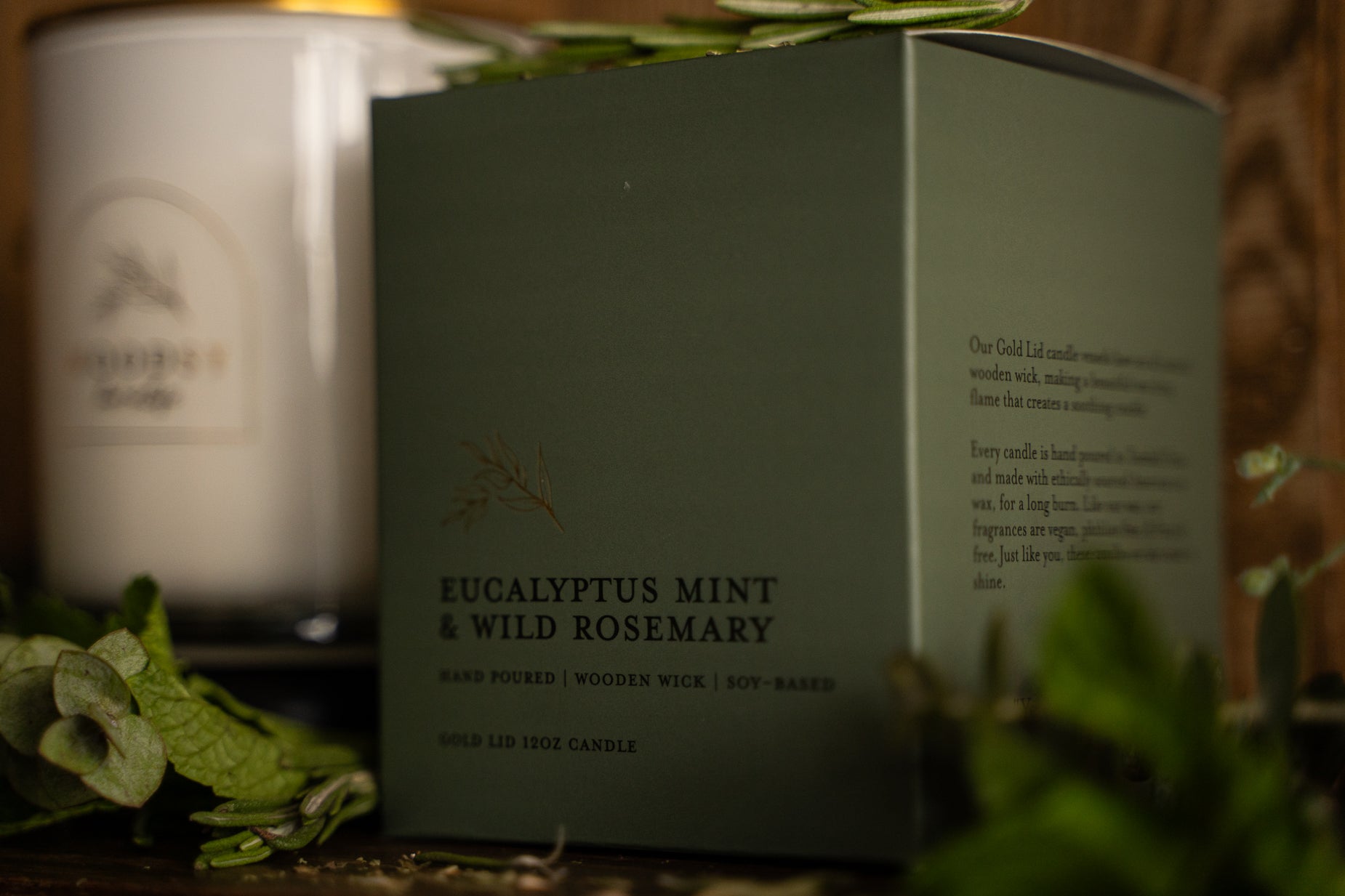 Eucalyptus Mint & Wild Rosemary   l Gold Lid Candle & Boutique Box