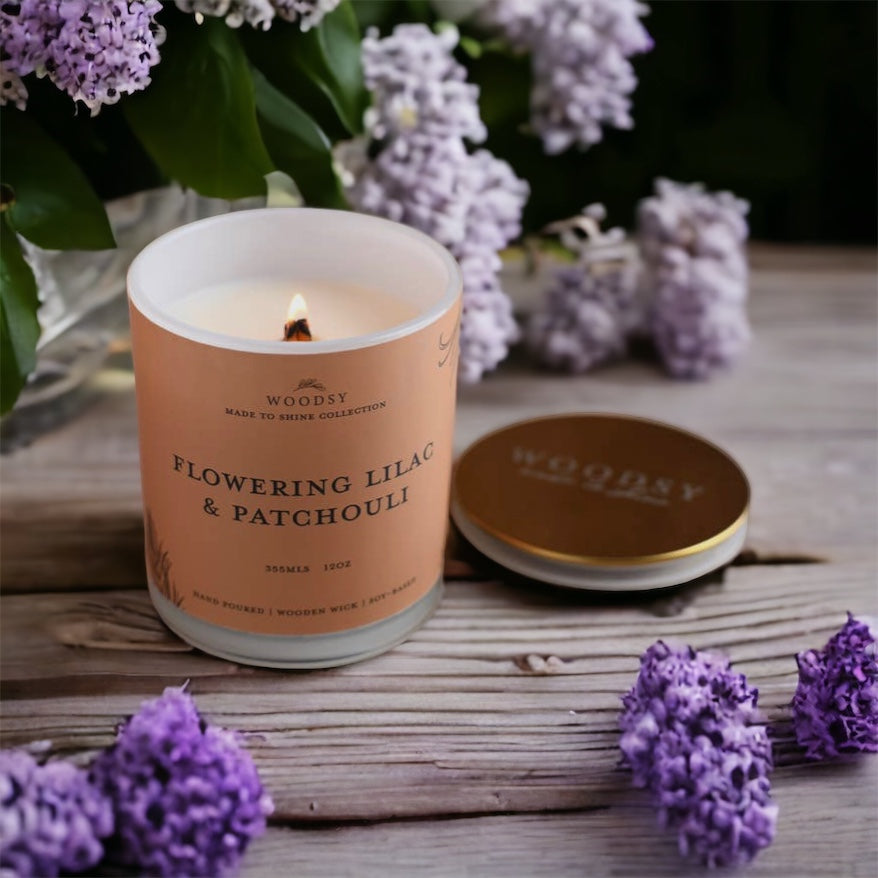 Flowering Lilac & Patchouli / Gold Lid Jar-12oz/ Wooden wick/ Pure Soy Candle