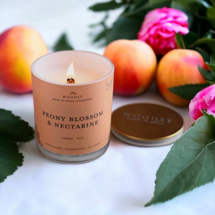 Peony Blossom & Nectarine / Gold Lid Jar-12oz/ Wooden wick/ Pure Soy Candle