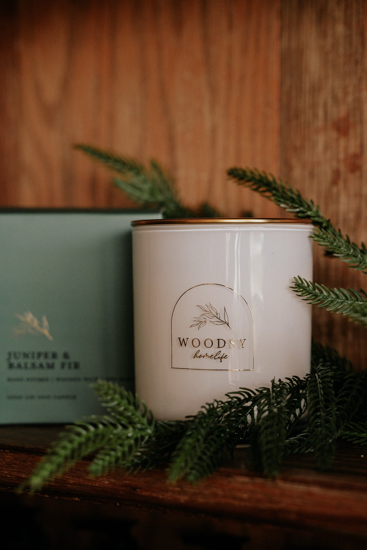 Juniper & Balsam Fir l Gold Lid Candle & Boutique Box