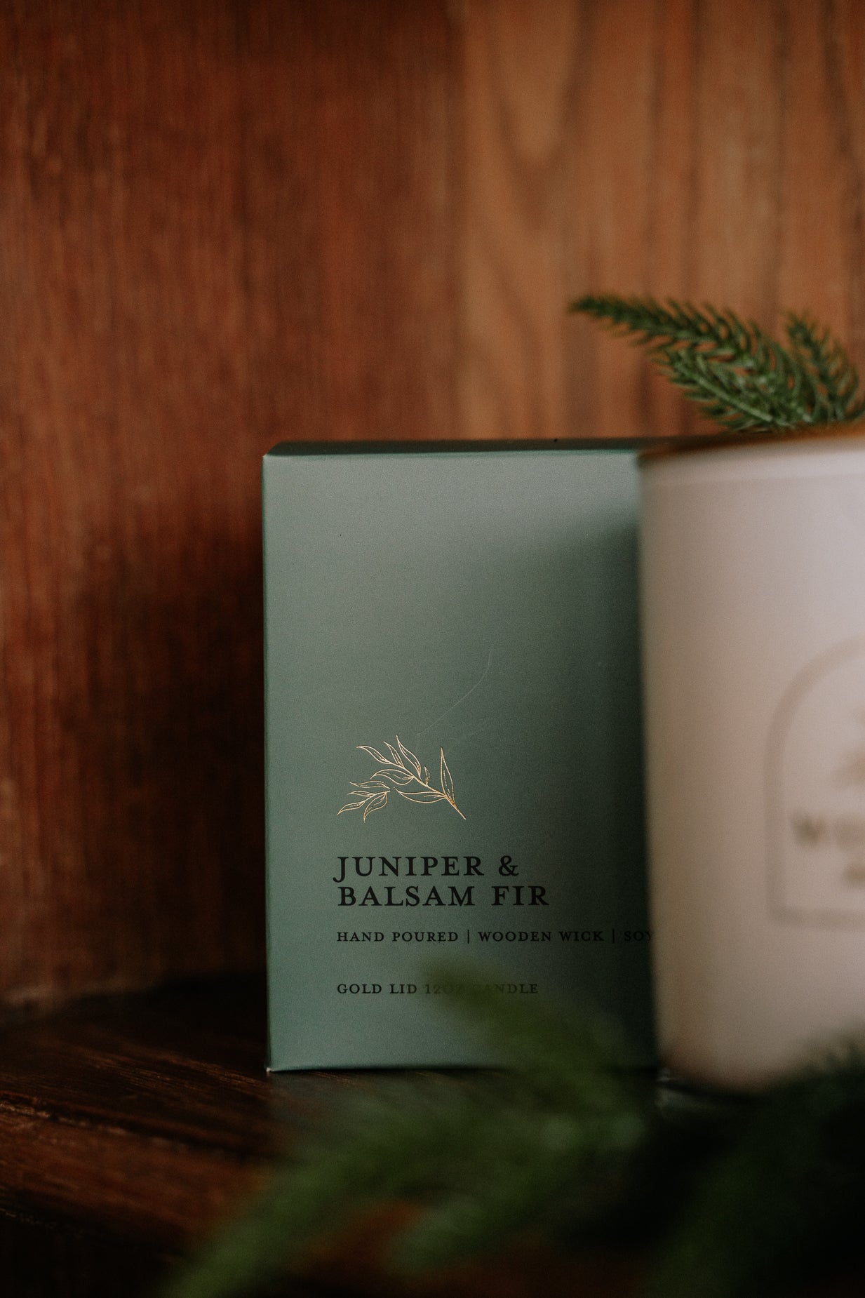 Juniper & Balsam Fir l Gold Lid Candle & Boutique Box