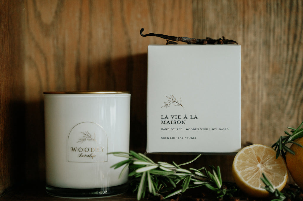 La Vie a la Maison- Gold Lid Candle with Boutique Box