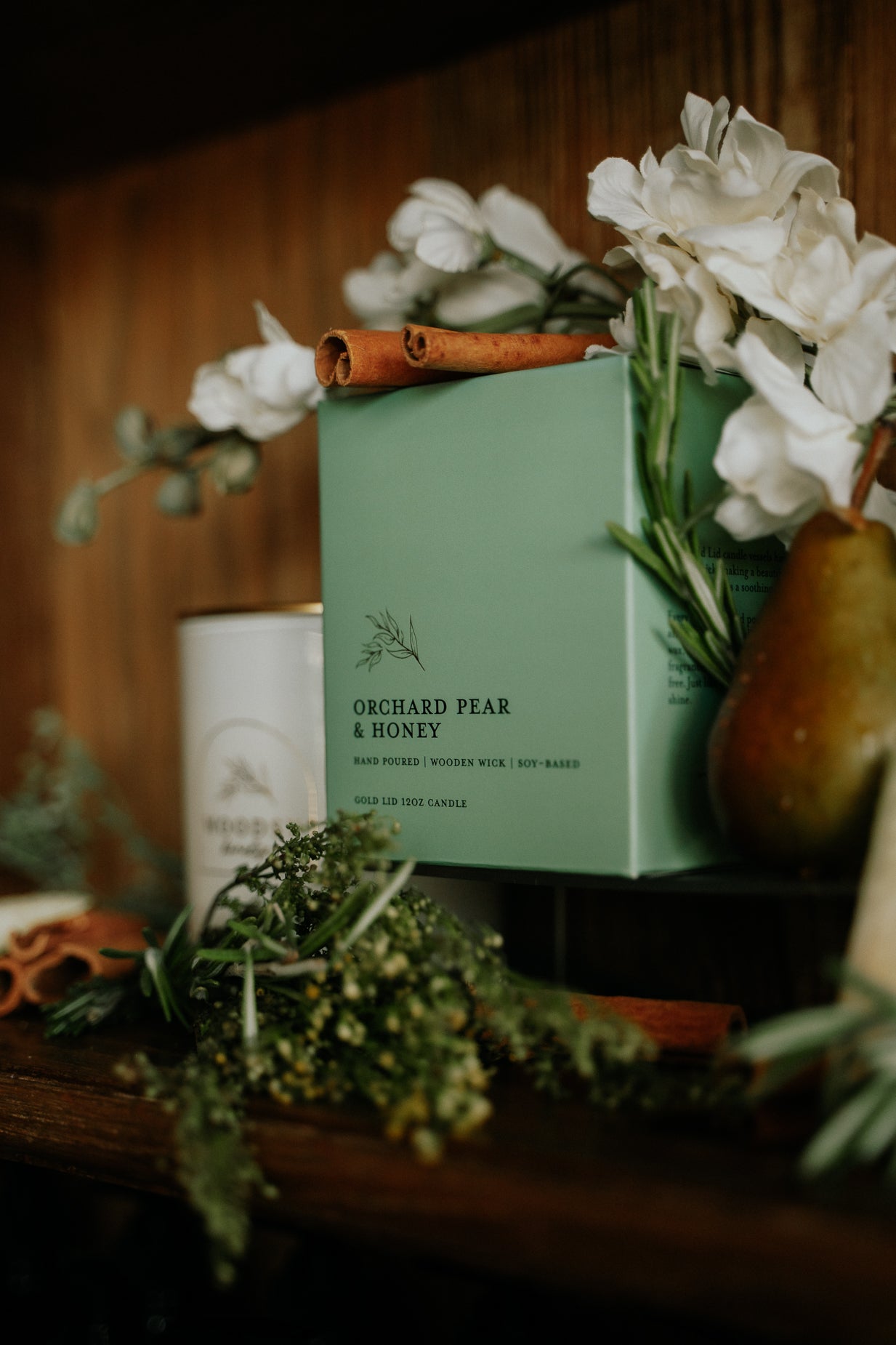 Woodsy Homelife Orchard Pear & Honey Candle - Thumbnail 3