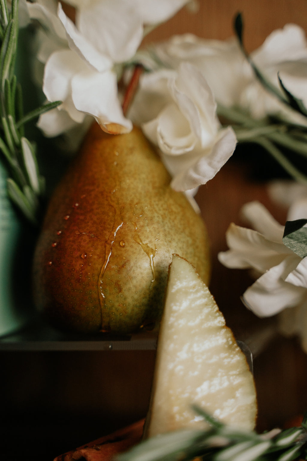 Orchard Pear & Honey  l  Solid Brass 14oz Soy Candle