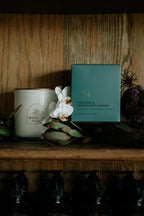 Orchid & Midnight Amber | Gold Lid & Boutique Box 12oz Candle