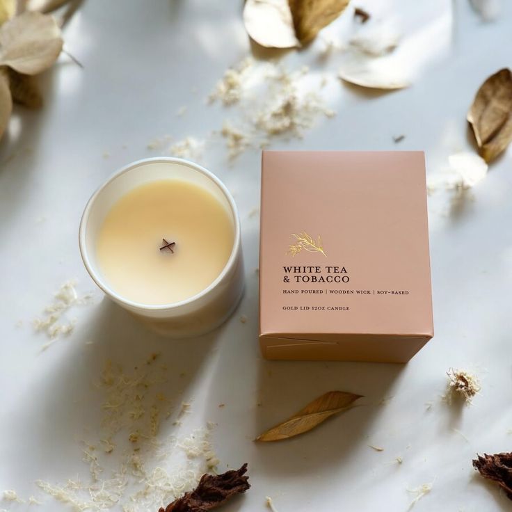 White Tea & Tobacco l Gold Lid Candle & Boutique Box