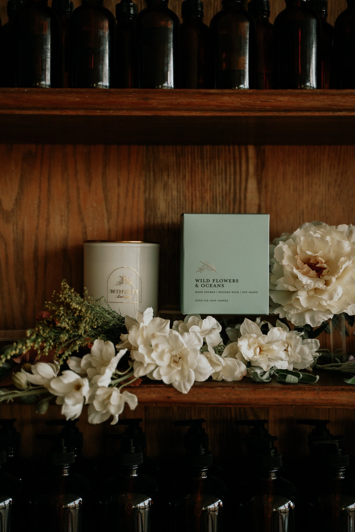Wild Flowers & Oceans l Gold Lid Candle & Boutique Box