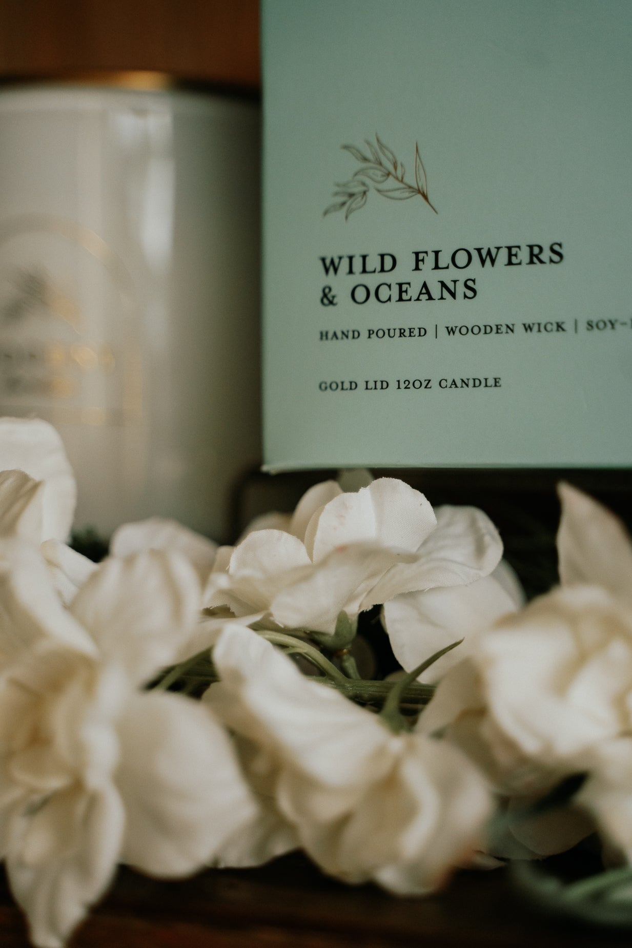 Wild Flowers & Oceans l Gold Lid Candle & Boutique Box